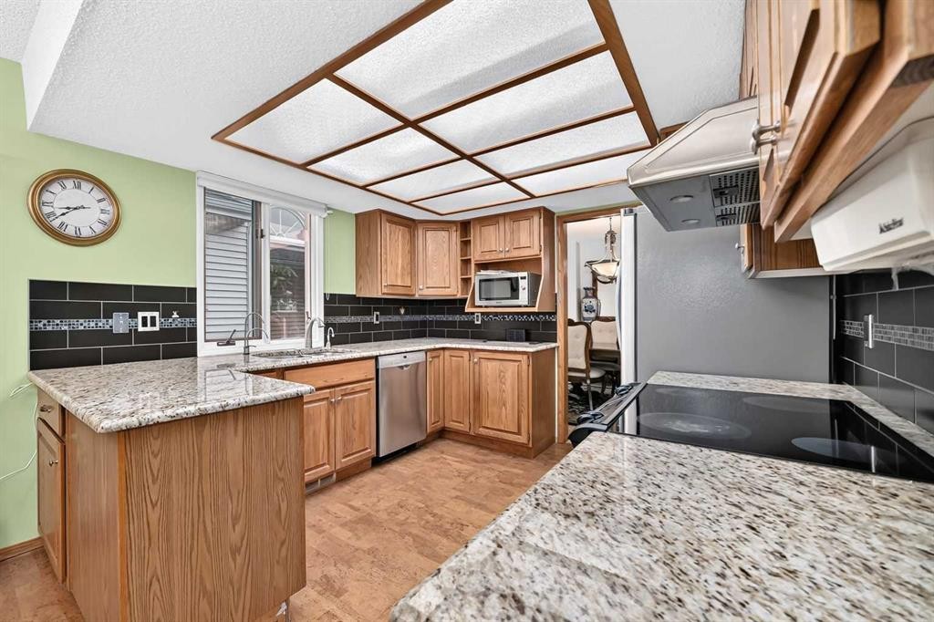 1030 Shawnee Road Sw, Calgary, AB
