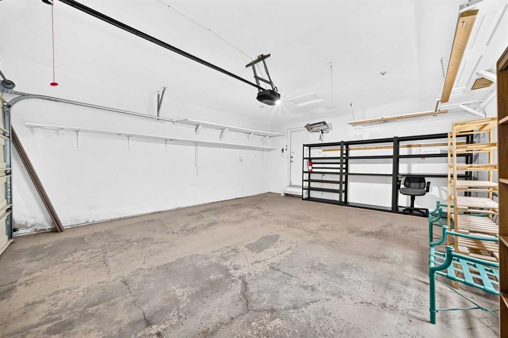 1030 Shawnee Road Sw, Calgary, AB