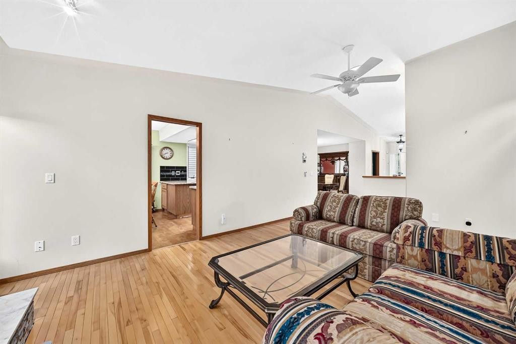 1030 Shawnee Road Sw, Calgary, AB