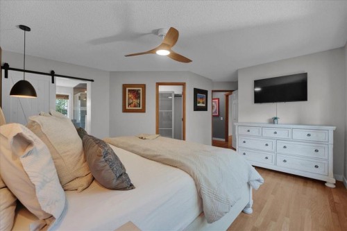50 Springbank Crescent Sw, Calgary, AB 