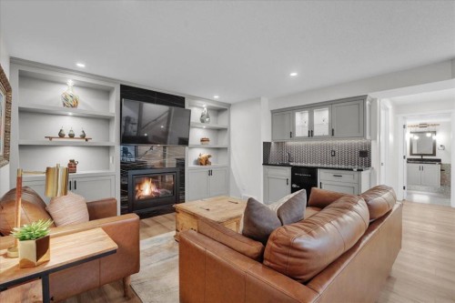 50 Springbank Crescent Sw, Calgary, AB 