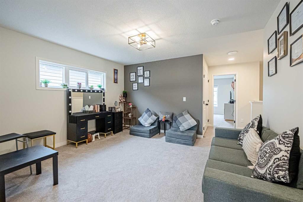 235 Cornerbrook Road Ne, Calgary, AB
