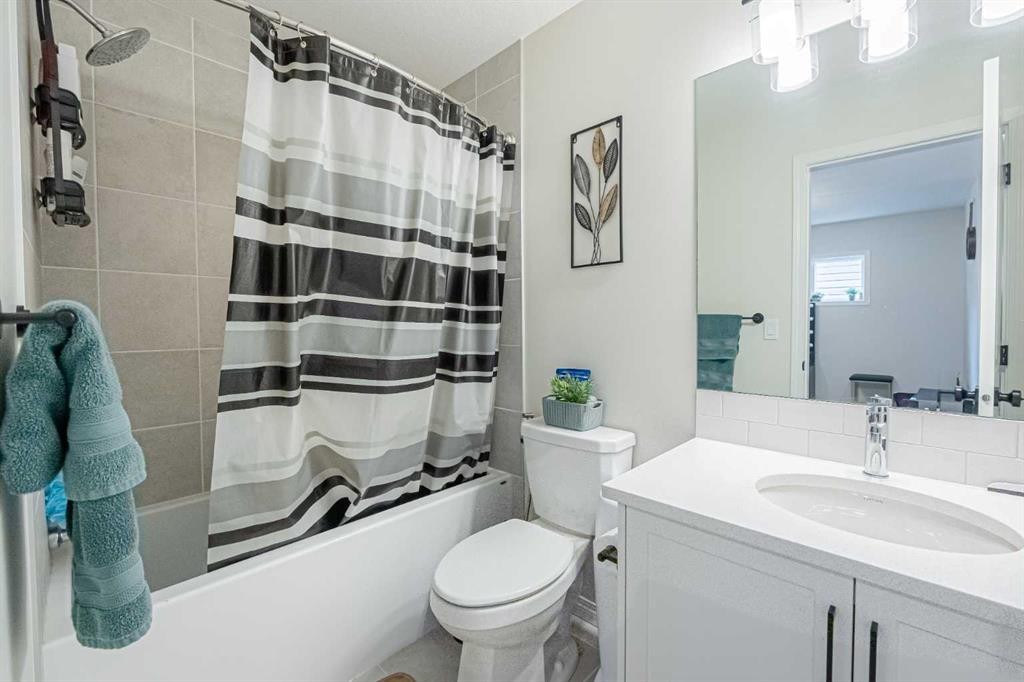 235 Cornerbrook Road Ne, Calgary, AB