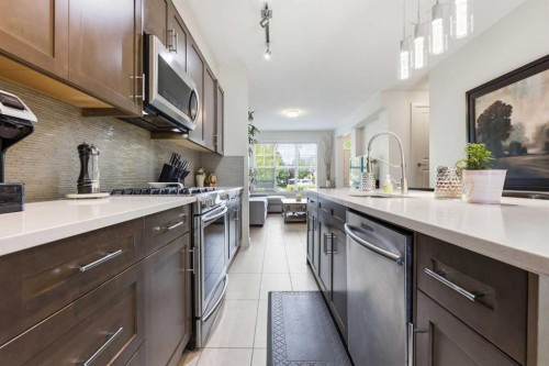 82 Dieppe Drive Sw, Calgary, AB 