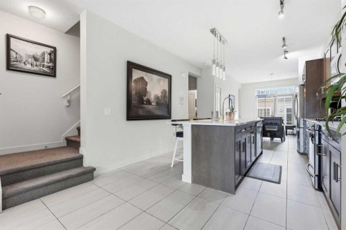 82 Dieppe Drive Sw, Calgary, AB 
