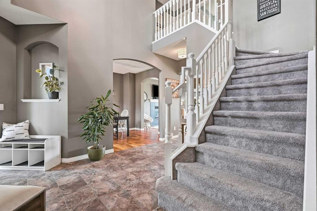 220 Springmere Place, Chestermere, AB