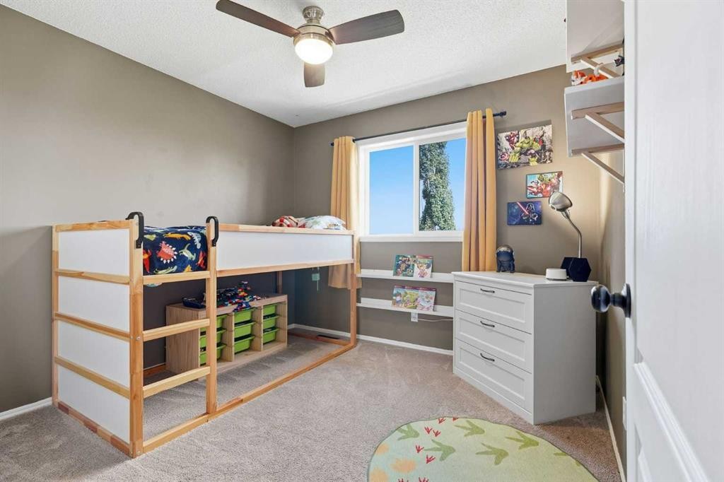 220 Springmere Place, Chestermere, AB