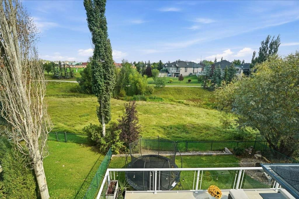 220 Springmere Place, Chestermere, AB