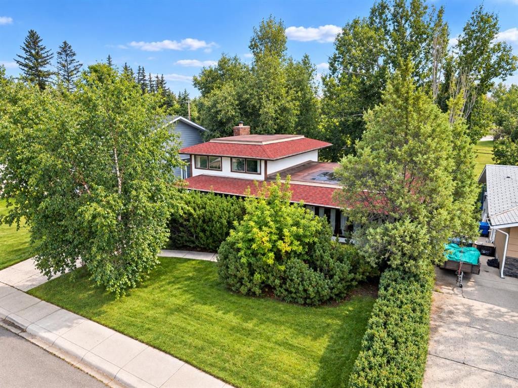 24 Mapleglade Close Se, Calgary, AB