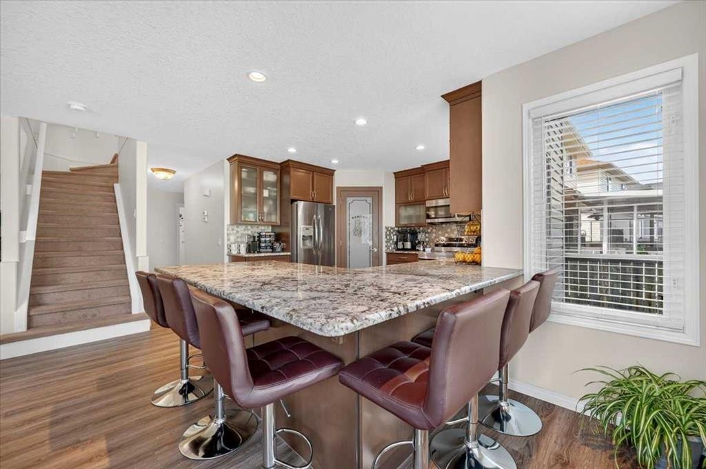 625 Somerset Drive Sw, Calgary, AB