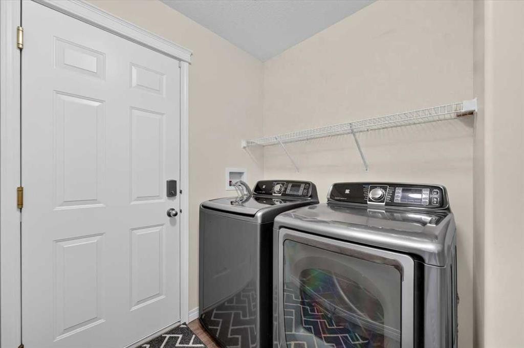 625 Somerset Drive Sw, Calgary, AB