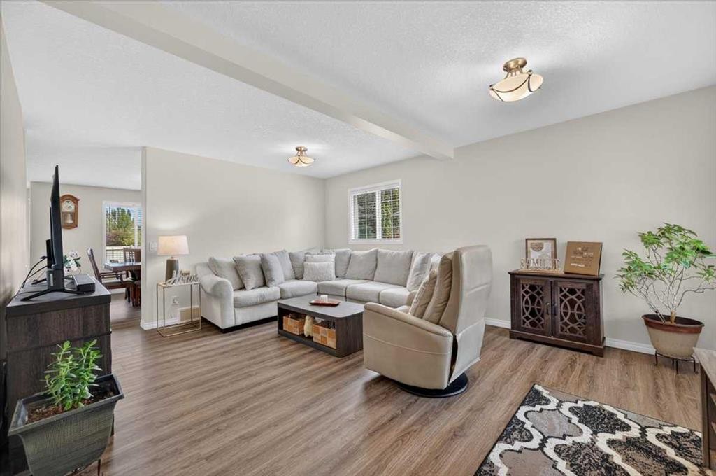 625 Somerset Drive Sw, Calgary, AB