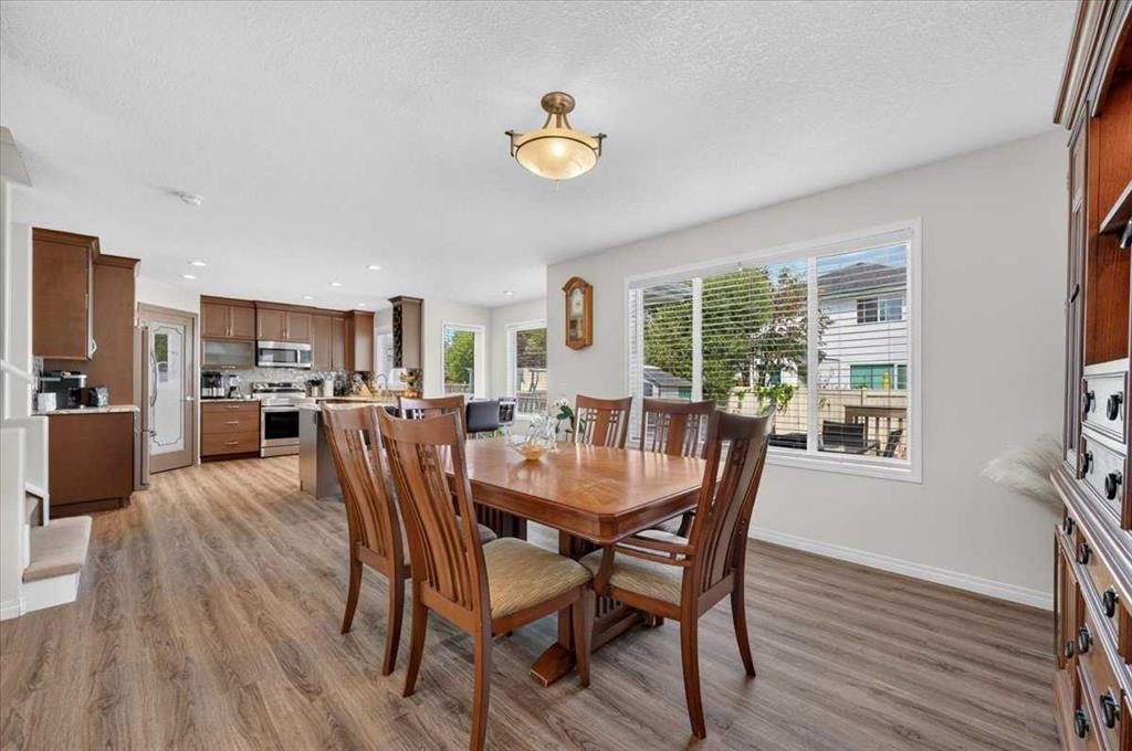 625 Somerset Drive Sw, Calgary, AB