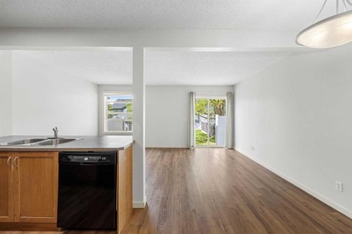 27 Panatella Villas Nw, Calgary, AB 