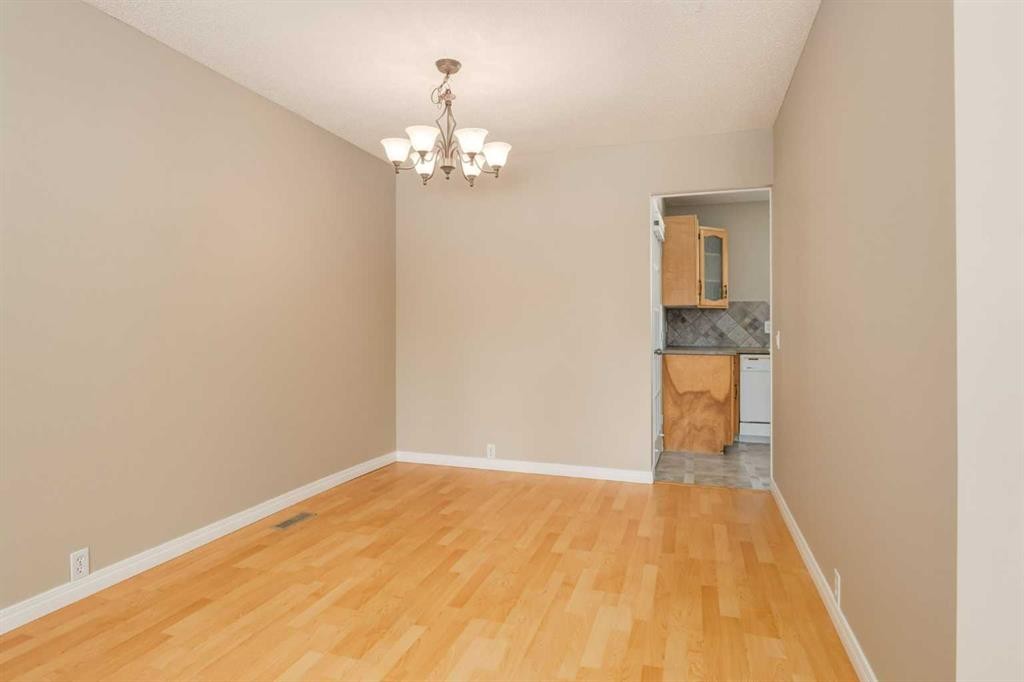 728 Canfield Place Sw, Calgary, AB