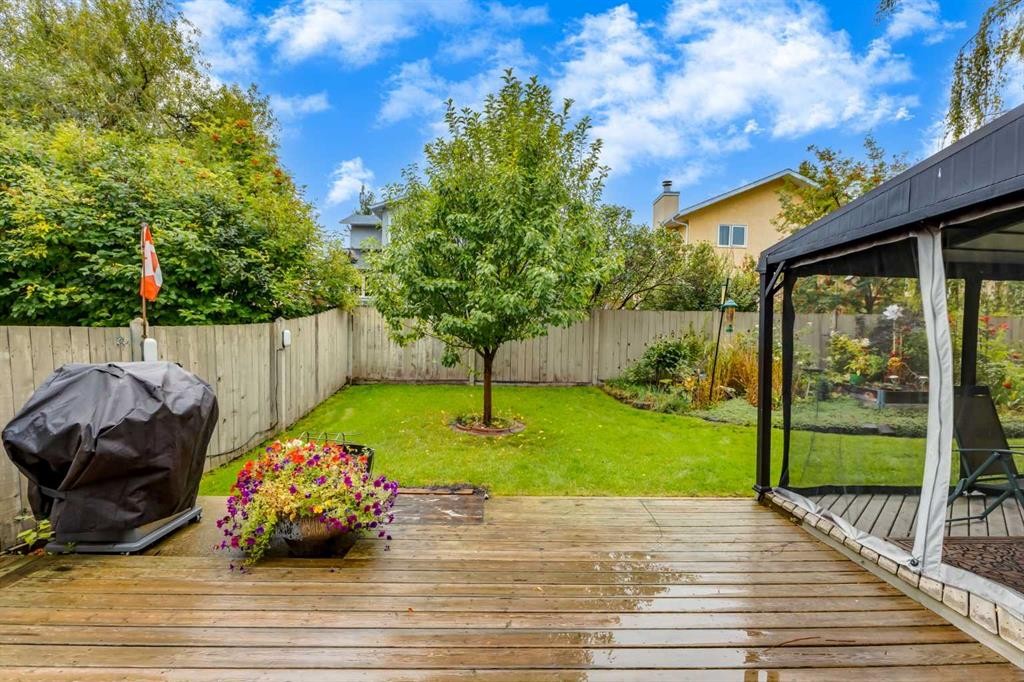 35 Millrise Way Sw, Calgary, AB