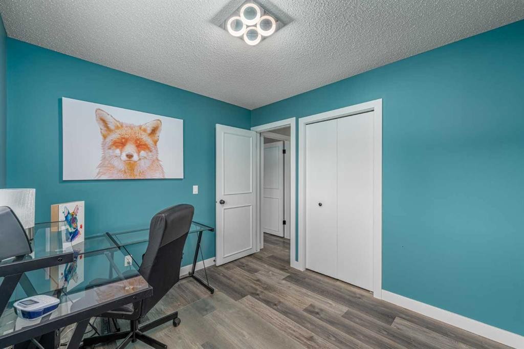 135 Sandarac Place Nw, Calgary, AB