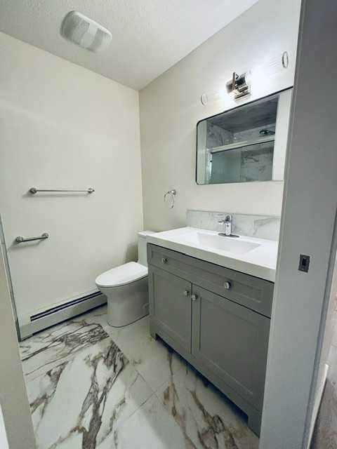 643 Everridge Drive Sw, Calgary, AB