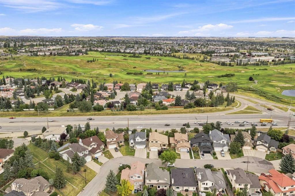 361 Santana Bay Nw, Calgary, AB