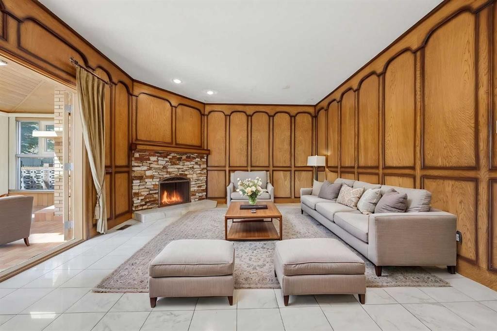 480 Berkley Crescent Nw, Calgary, AB
