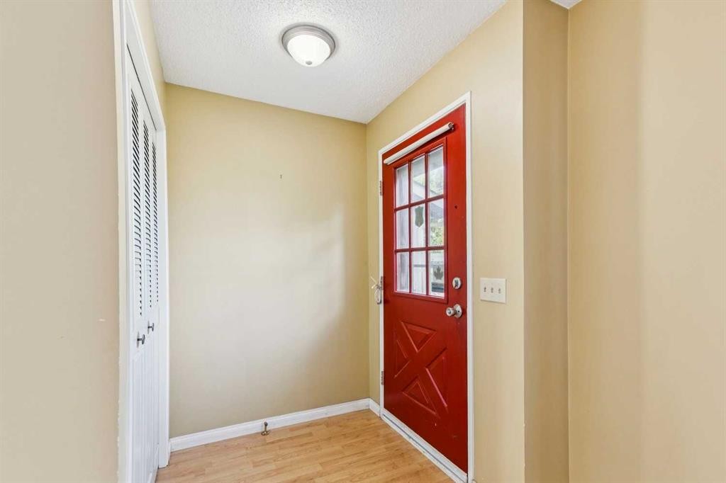 175 Castleridge Drive Ne, Calgary, AB