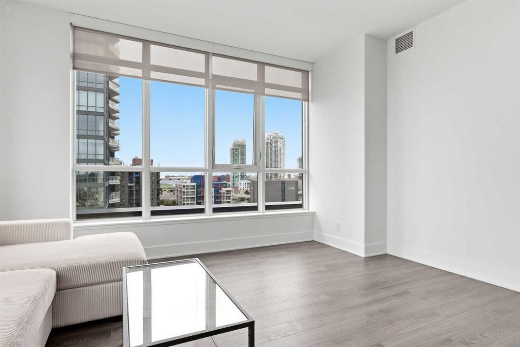 1301-550 Riverfront Avenue Se, Calgary, AB