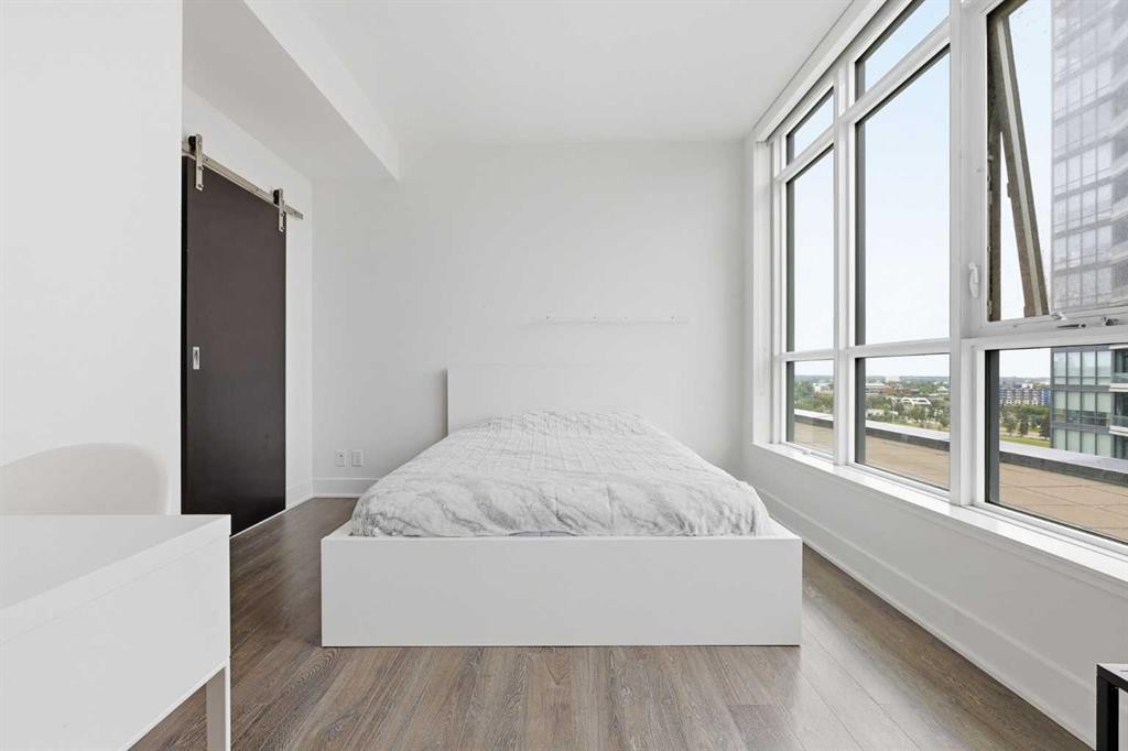 1301-550 Riverfront Avenue Se, Calgary, AB