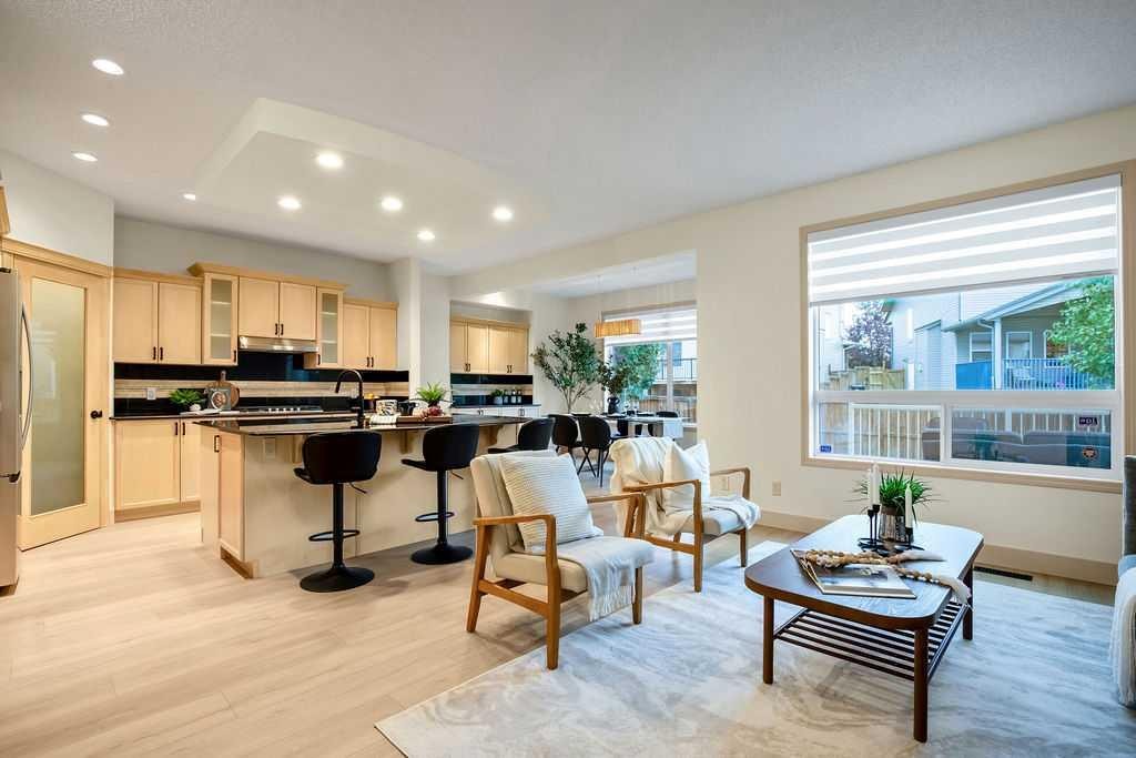520 Panatella Boulevard Nw, Calgary, AB