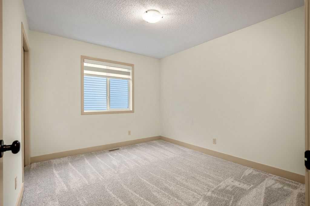 520 Panatella Boulevard Nw, Calgary, AB