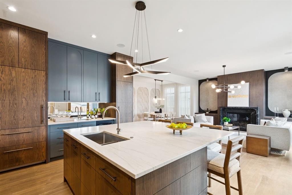 2235 6 Avenue Nw, Calgary, AB