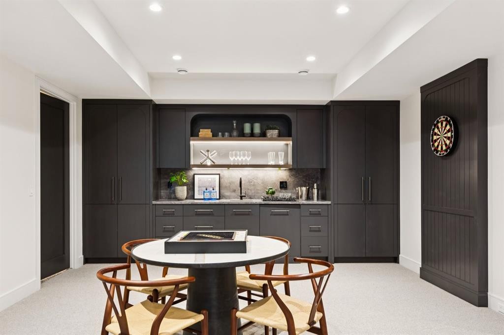 2235 6 Avenue Nw, Calgary, AB