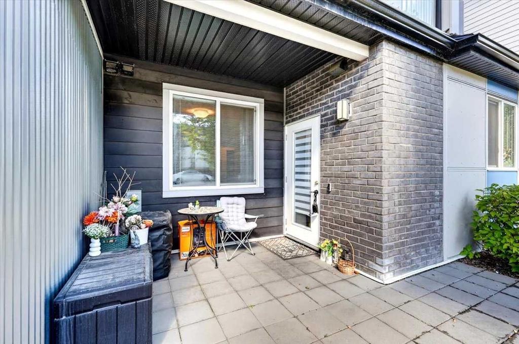 26 Redstone Way Ne, Calgary, AB