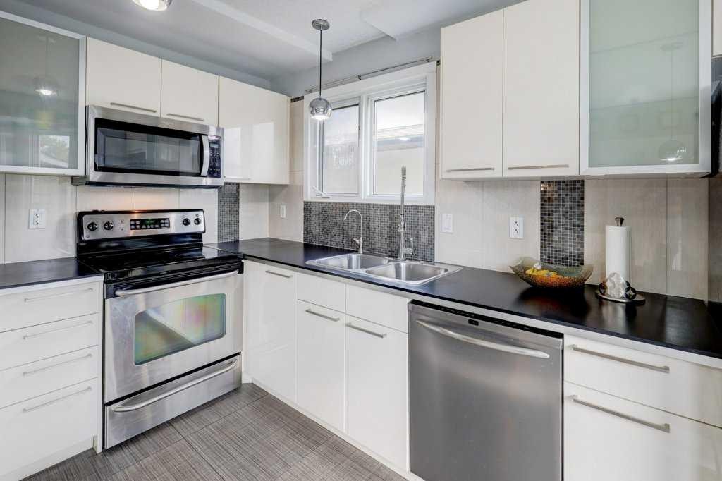 76 Templemont Circle Ne, Calgary, AB