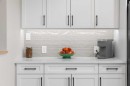 8343 48 Avenue Nw, Calgary, AB 