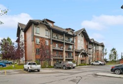 3103-15 Sunset Square NECochrane, AB T4C 0E7
