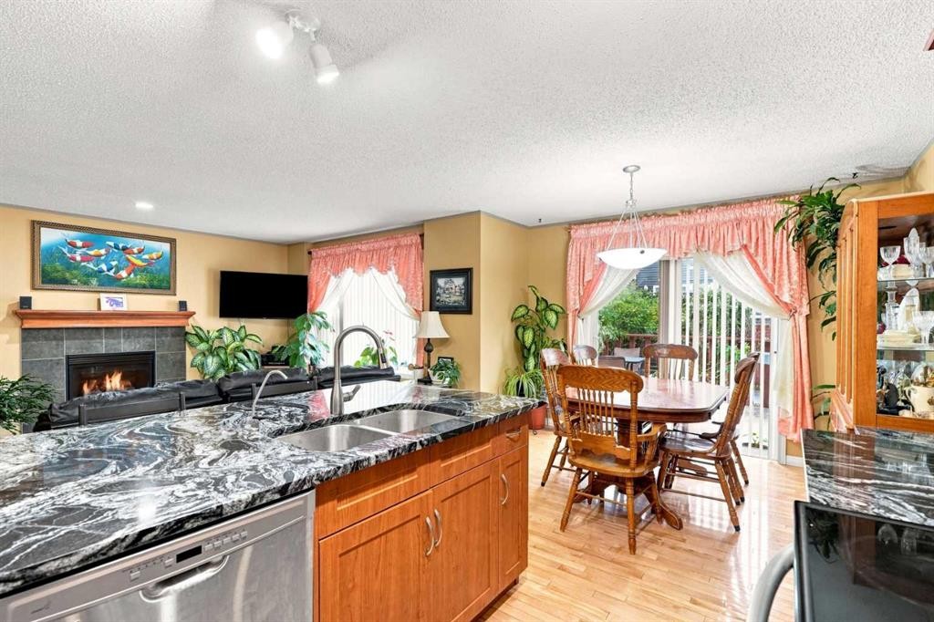 345 Saddlecrest Way Ne, Calgary, AB