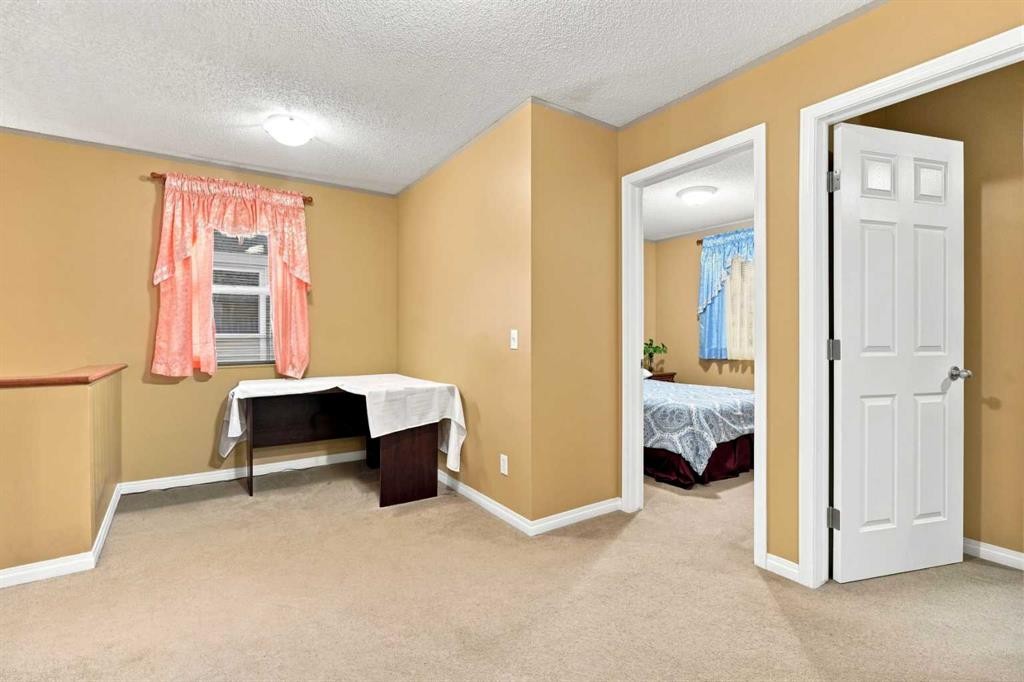 345 Saddlecrest Way Ne, Calgary, AB