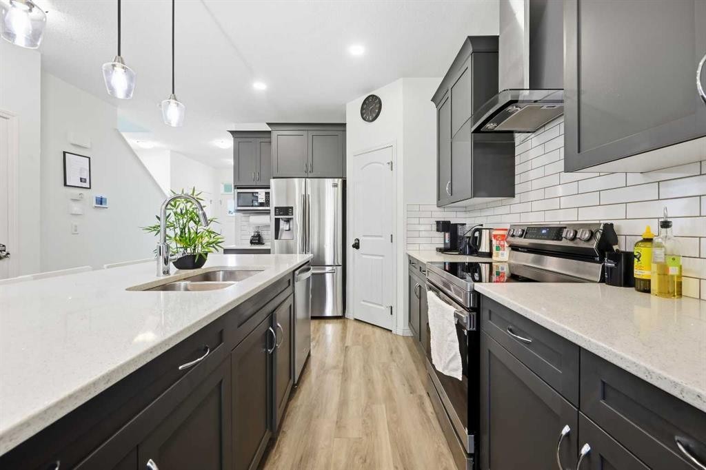 483 Redstone Boulevard Ne, Calgary, AB