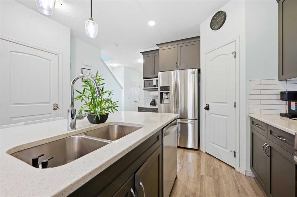 483 Redstone Boulevard Ne, Calgary, AB