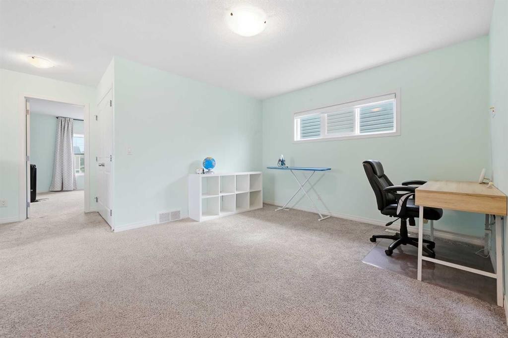 483 Redstone Boulevard Ne, Calgary, AB