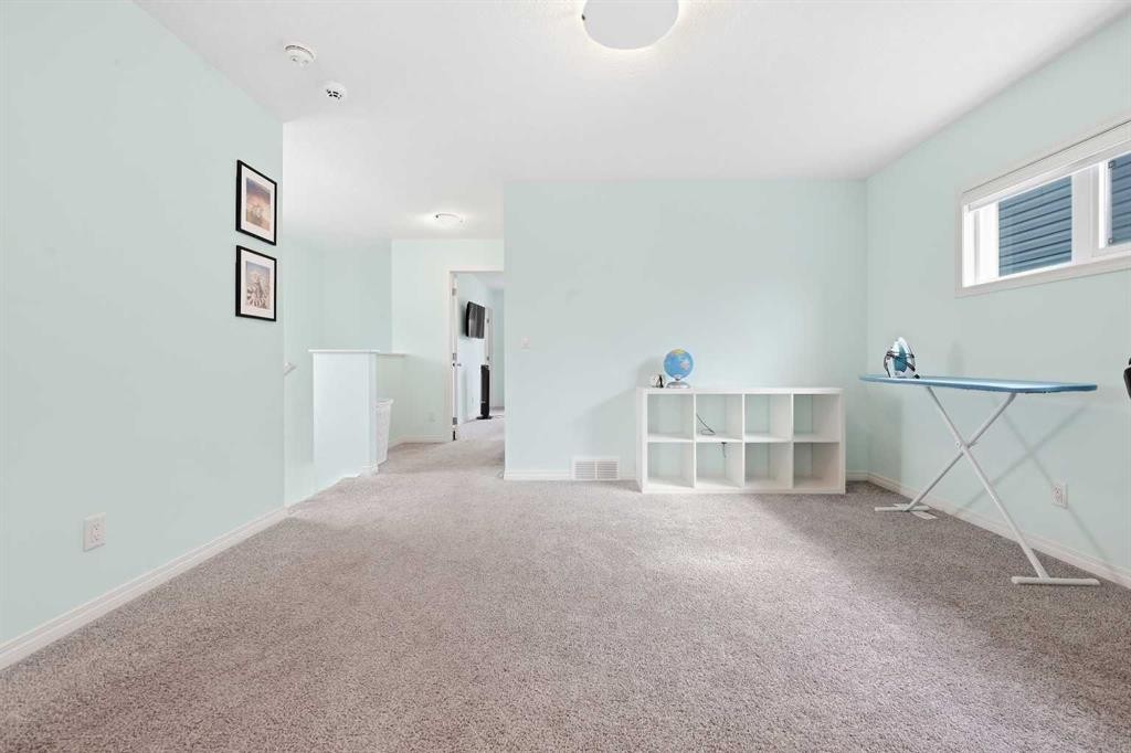483 Redstone Boulevard Ne, Calgary, AB