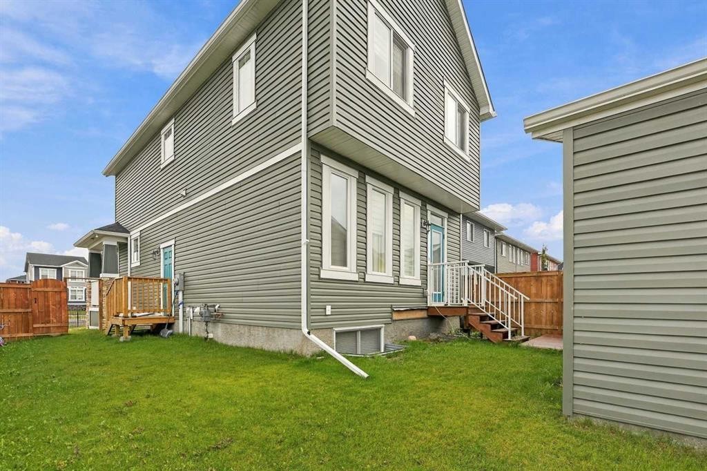 483 Redstone Boulevard Ne, Calgary, AB