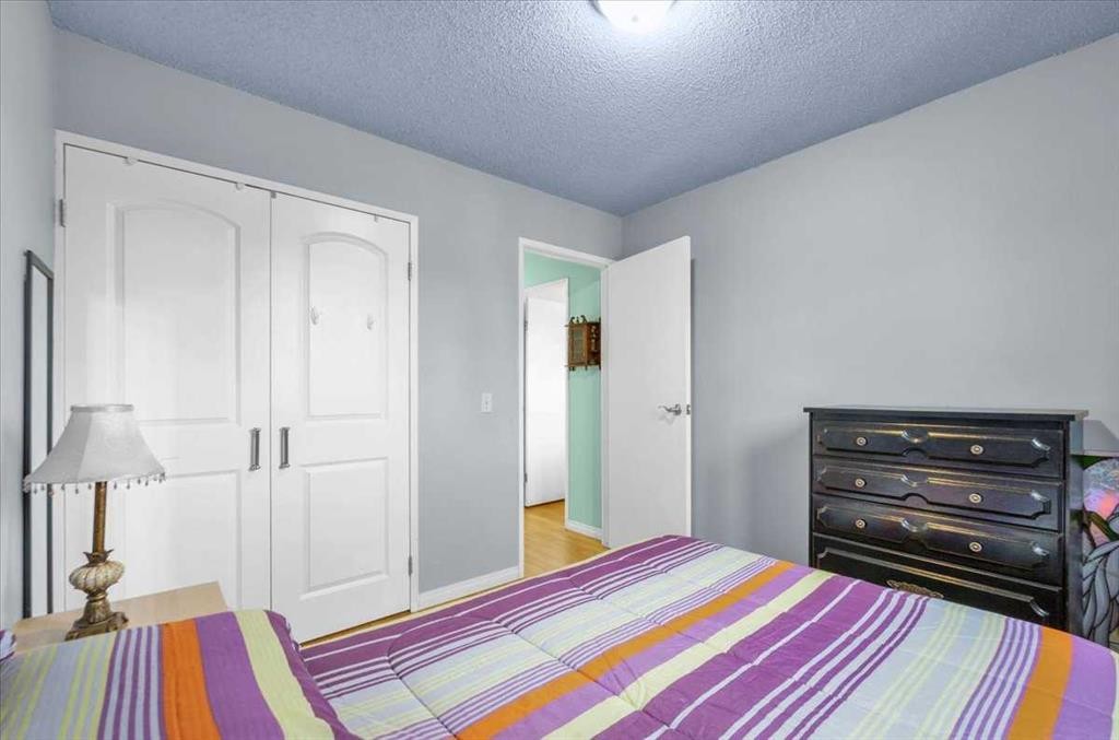 148 Deerview Way Se, Calgary, AB