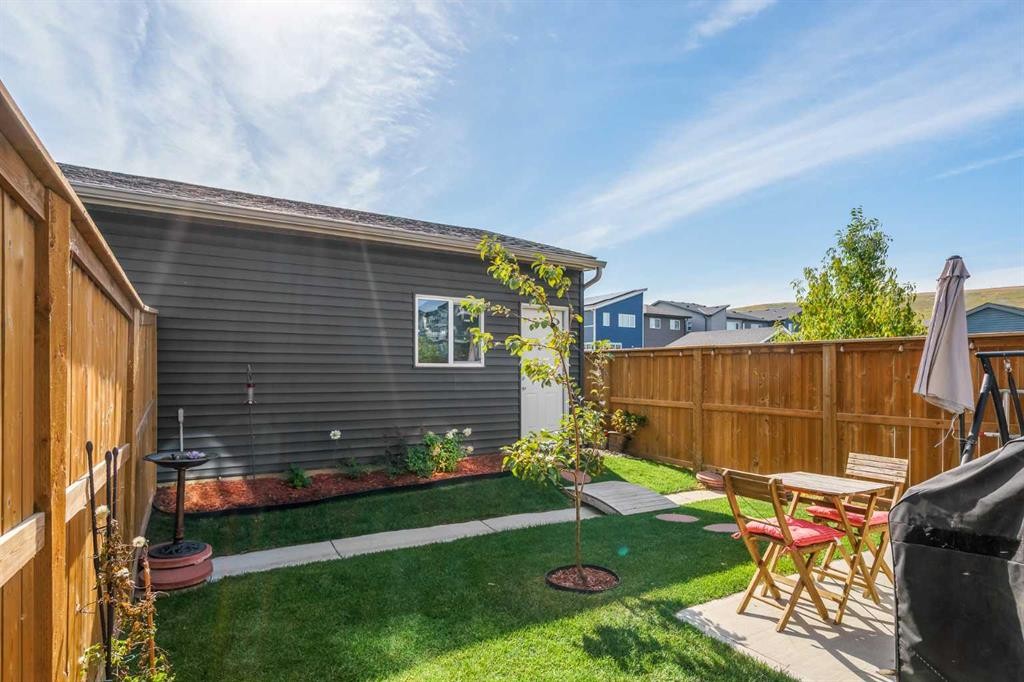 211 Wolf Creek Avenue Se, Calgary, AB
