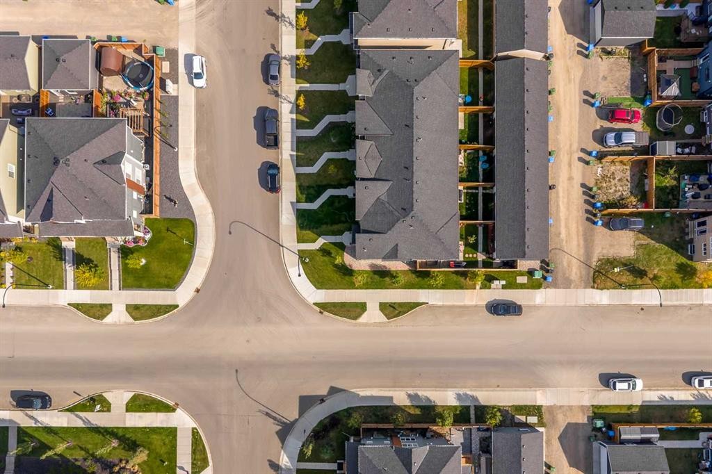 211 Wolf Creek Avenue Se, Calgary, AB