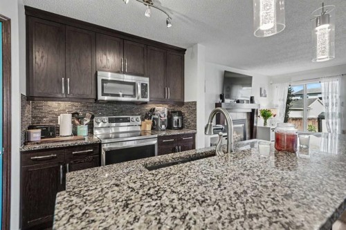 380 Cranberry Circle Se, Calgary, AB 
