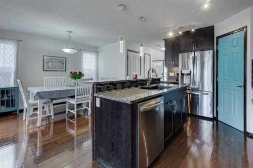 380 Cranberry Circle Se, Calgary, AB 