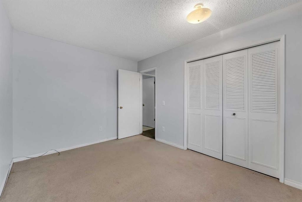 5219 Rundleview Road Ne, Calgary, AB