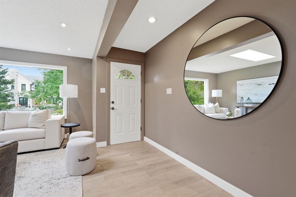 3324 36 Avenue Sw, Calgary, AB