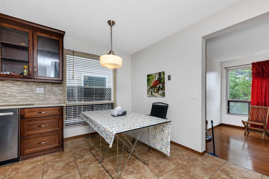 41 Edgeford Way Nw, Calgary, AB
